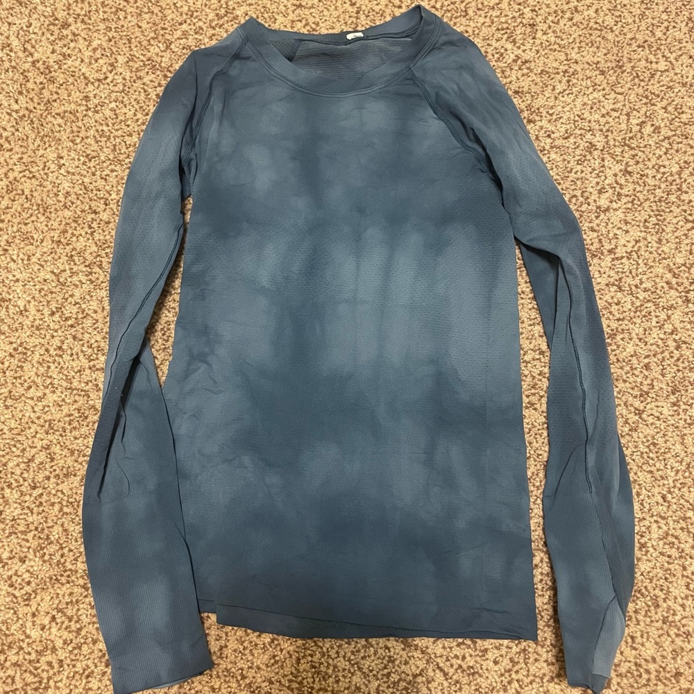 Blue tie dye lulu swiftly tech long sleeve